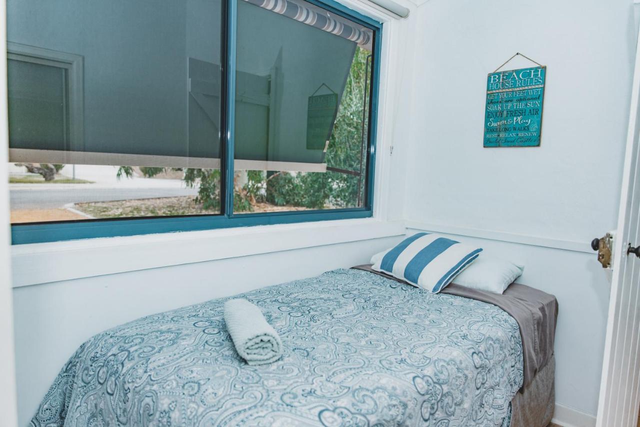 Dongara Hotel Motel Екстериор снимка